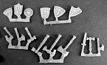 Dwarven Weapons Pack (15), 14263 Reaper Miniatures, Inc.