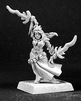 Darkthrall Priestess, 14320 Reaper Miniatures, Inc.