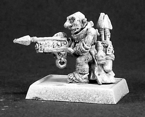 Bloodstone Gnome Pinner, 14458 Reaper Miniatures, Inc.