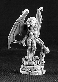 Eilluvasheth, Succubus Queen (OOP), 3225 Reaper Miniatures, Inc.